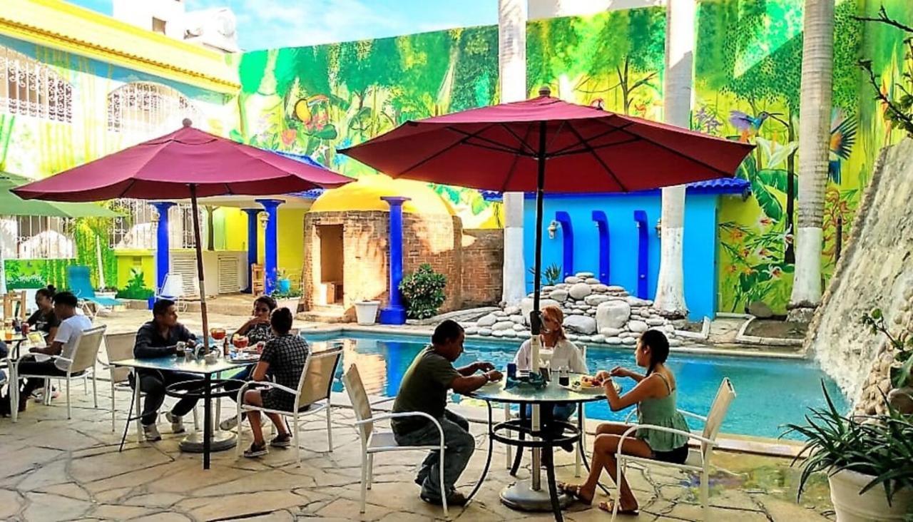 Hotel Esmeralda Tampico Esterno foto