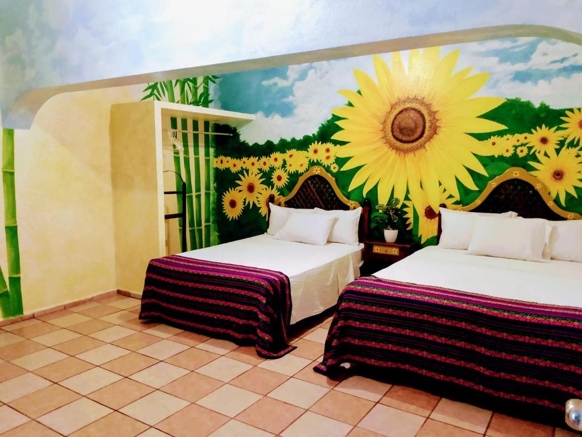 Hotel Esmeralda Tampico Esterno foto