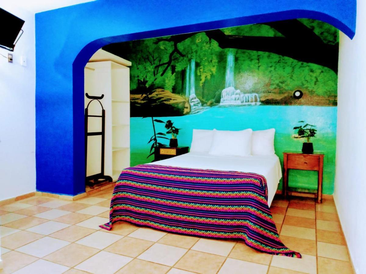 Hotel Esmeralda Tampico Esterno foto